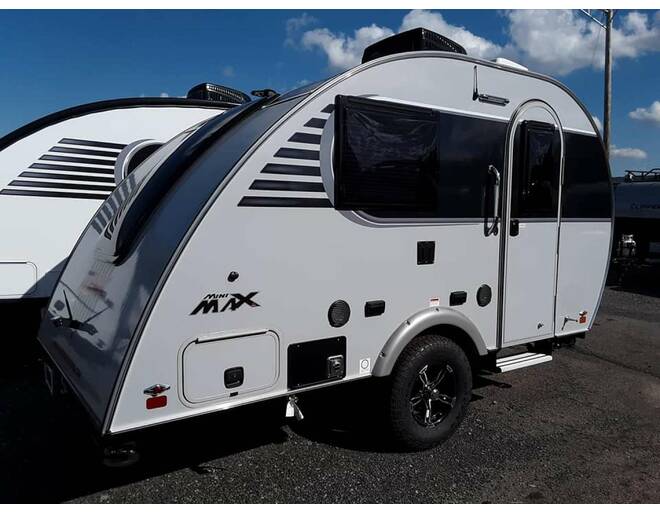 2023 Little Guy Mini Max MINI MAX ROUGH RIDER Travel Trailer at Hartleys Auto and RV Center STOCK# 000017 Photo 12