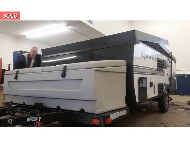 2018 Coachmen Clipper Hardside 12RBSTHW Folding at Hartleys Auto and RV Center STOCK# 13RT4431 Photo 4