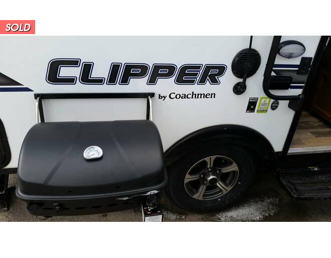 2018 Coachmen Clipper Hardside 12RBSTHW Folding at Hartleys Auto and RV Center STOCK# 13RT4431 Photo 26