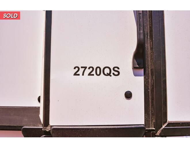 2020 TrailManor 2720 Series 2720QS Travel Trailer at Hartleys Auto and RV Center STOCK# 13RTFC279093 Photo 8