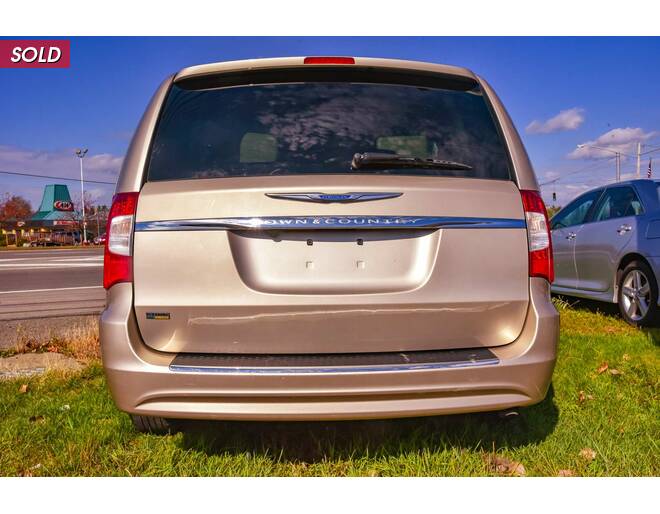 2013 Chrysler Town and Country TOURING Van at Hartleys Auto and RV Center STOCK# 13RT525223 Photo 4