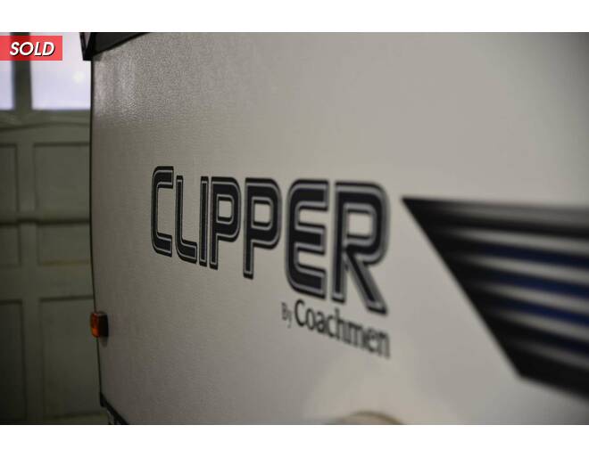 2020 Coachmen Clipper Express 9 Folding at Hartleys Auto and RV Center STOCK# 13RTTCF017040 Photo 6