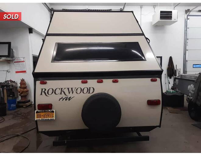 2015 Rockwood Hard Side High Wall A194HW Folding at Hartleys Auto and RV Center STOCK# CC294279 Photo 13