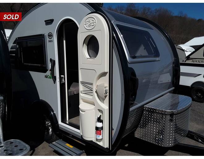 2021 nuCamp TAB 320S Travel Trailer at Hartleys Auto and RV Center STOCK# 13RT3111 Photo 2