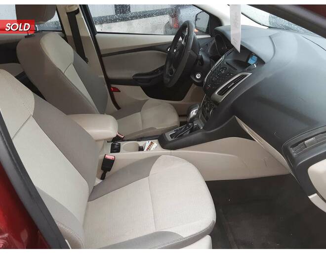 2013 Ford Focus SE Passenger at Hartleys Auto and RV Center STOCK# ACF305987 Photo 21