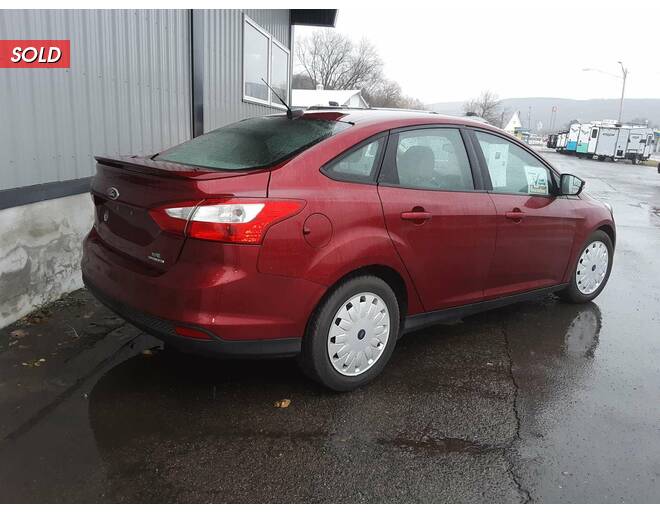 2013 Ford Focus SE Passenger at Hartleys Auto and RV Center STOCK# ACF305987 Photo 24