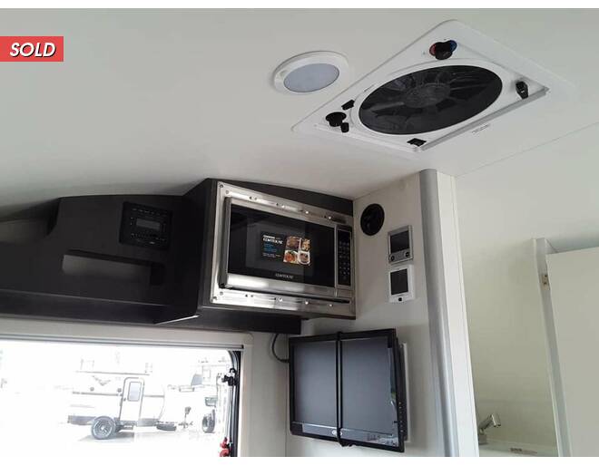 2021 nuCamp TAB 320S Travel Trailer at Hartleys Auto and RV Center STOCK# TCF003843 Photo 3
