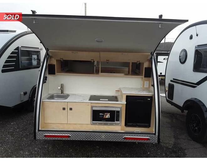 2022 nuCamp TAB 320CSS Travel Trailer at Hartleys Auto and RV Center STOCK# TCF000951 Photo 15