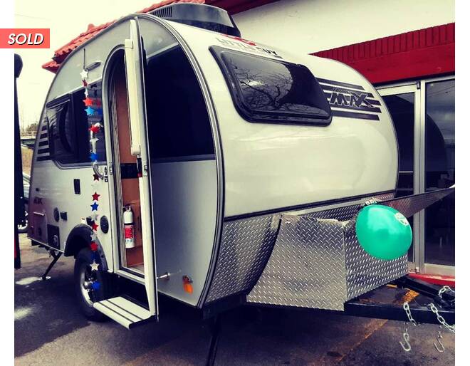 2022 Little Guy MINI MAX Travel Trailer at Hartleys Auto and RV Center STOCK# NP00032413 Photo 2