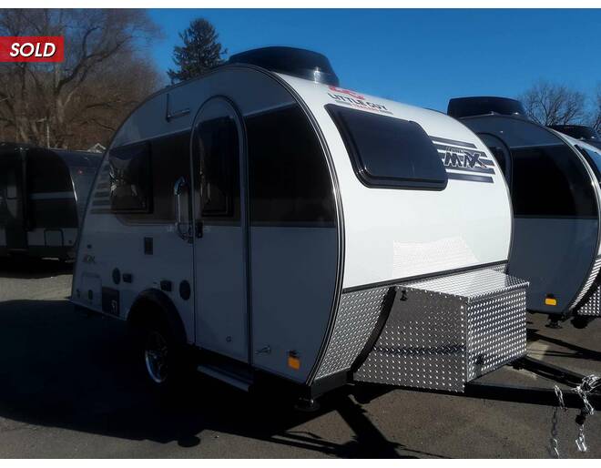 2022 Little Guy MINI MAX Travel Trailer at Hartleys Auto and RV Center STOCK# NP000323 Photo 2