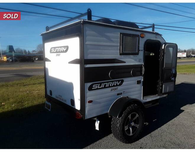 2022 Sunset Park SunRay 109 SPORT Travel Trailer at Hartleys Auto and RV Center STOCK# 13NP005462 Photo 22