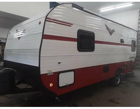 2022 Riverside RV Retro 171DRD Travel Trailer at Hartleys Auto and RV Center STOCK# NP005902 Photo 6