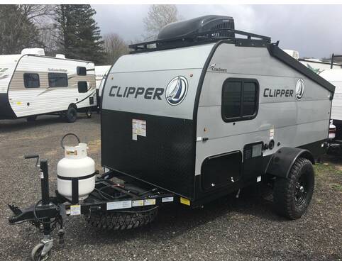2022 Coachmen Clipper Express 9.0TD V PACKAGE Folding at Hartleys Auto and RV Center STOCK# TCF02032613 Exterior Photo