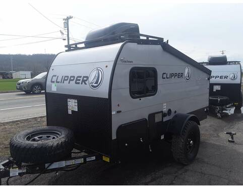 2022 Coachmen Clipper Express 9.0TD V PACKAGE Folding at Hartleys Auto and RV Center STOCK# TCF020326RT13 Photo 13