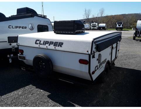 2019 Coachmen Clipper LS 806LS Folding at Hartleys Auto and RV Center STOCK# CC015059 Photo 5