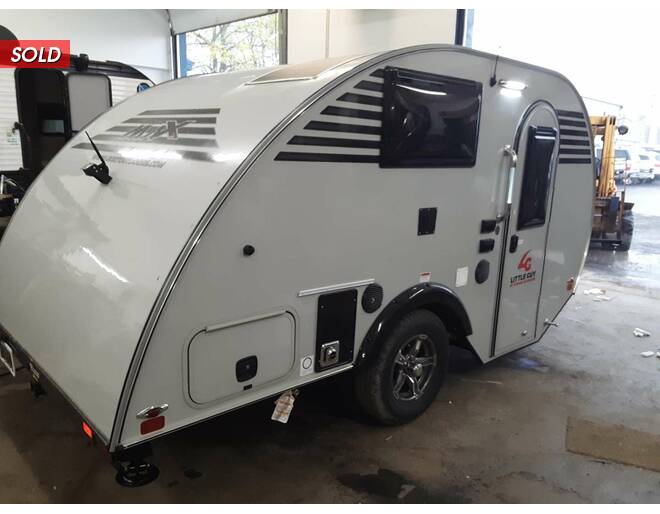 2022 Little Guy Micro Max MICROMAX Travel Trailer at Hartleys Auto and RV Center STOCK# NP000769RT13 Photo 3
