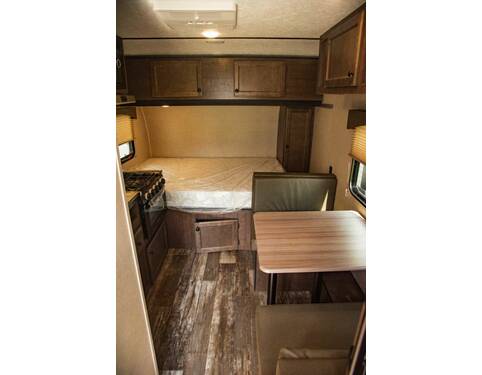2022 Sunset Park Sun-Lite 16BH Travel Trailer at Hartleys Auto and RV Center STOCK# NP007862rt13 Photo 10