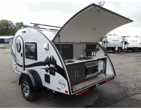 2023 nuCamp TAG XL Travel Trailer at Hartleys Auto and RV Center STOCK# WF003262 Photo 2