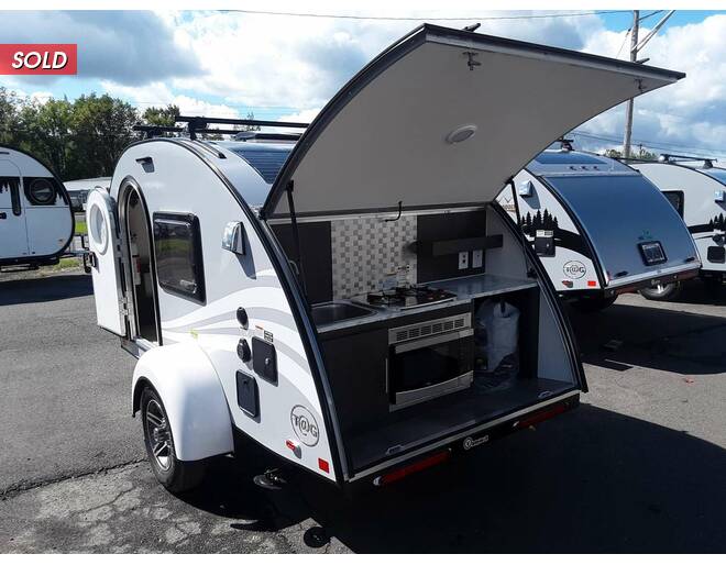 2023 nuCamp TAG TAG Travel Trailer at Hartleys Auto and RV Center STOCK# WF003265 Photo 24