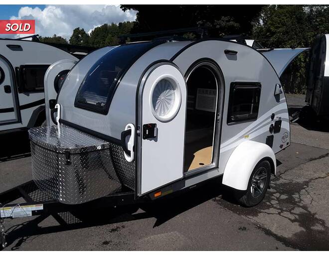 2023 nuCamp TAG TAG Travel Trailer at Hartleys Auto and RV Center STOCK# WF003265 Photo 25