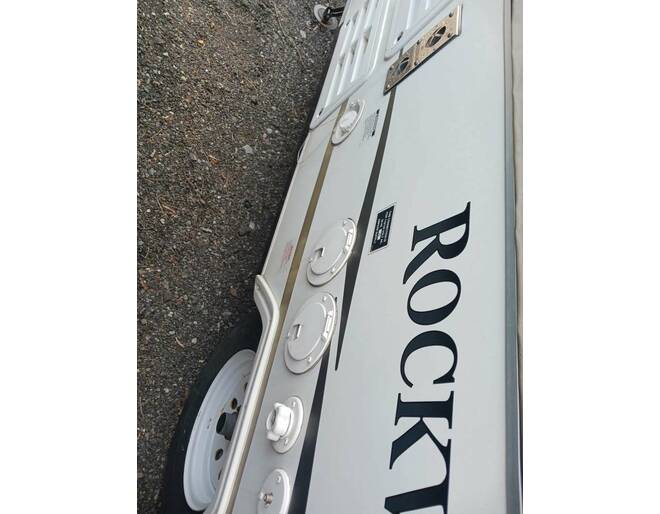 2010 Rockwood Premier 1904 Folding at Hartleys Auto and RV Center STOCK# CC278006 Photo 24