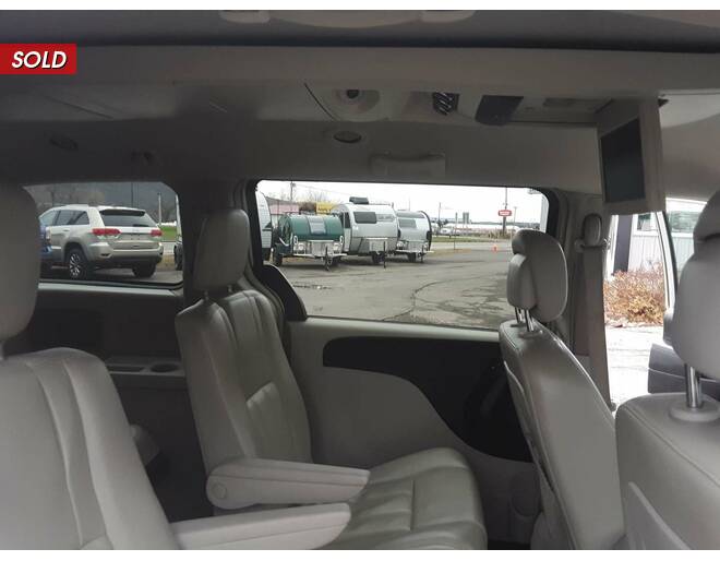 2013 Chrysler Town and Country TOURING Van at Hartleys Auto and RV Center STOCK# CC525223 Photo 23