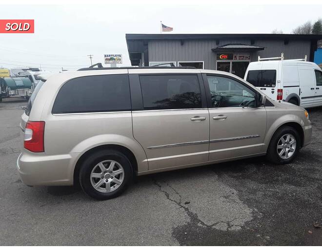 2013 Chrysler Town and Country TOURING Van at Hartleys Auto and RV Center STOCK# CC525223 Photo 5