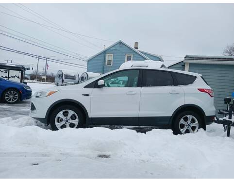 2015 Ford Escape SE SUV at Hartleys Auto and RV Center STOCK# B31590RT13 Photo 6