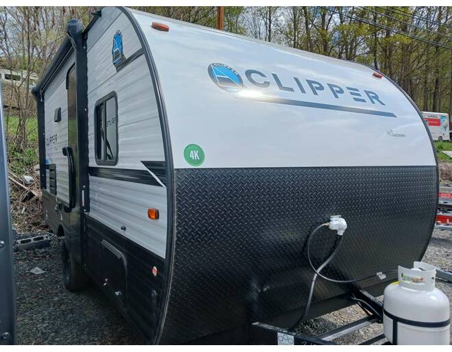 2023 Coachmen Clipper 4K Series 17MBS Travel Trailer at Hartleys Auto and RV Center STOCK# WF133185 Photo 3