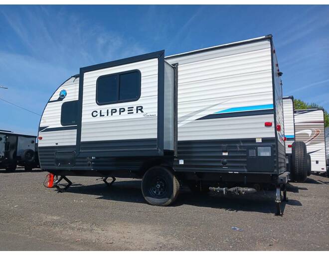 2023 Coachmen Clipper 4K Series 17MBS Travel Trailer at Hartleys Auto and RV Center STOCK# WF133185 Photo 36
