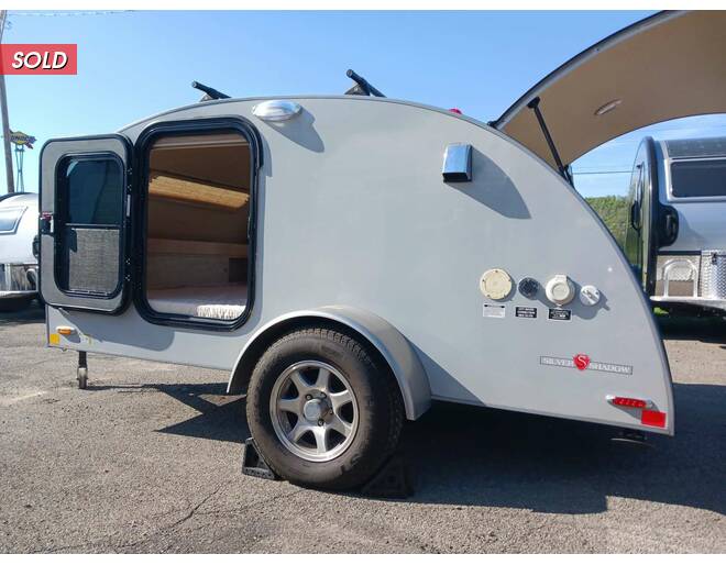 2015 Little Guy Intl Silver Shadow 6 X 10 Travel Trailer at Hartleys Auto and RV Center STOCK# CC000450 Photo 18