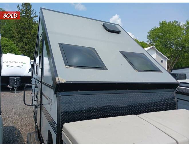 2018 Coachmen Clipper Hardside 12RBSTHW Folding at Hartleys Auto and RV Center STOCK# SH014430 Photo 7