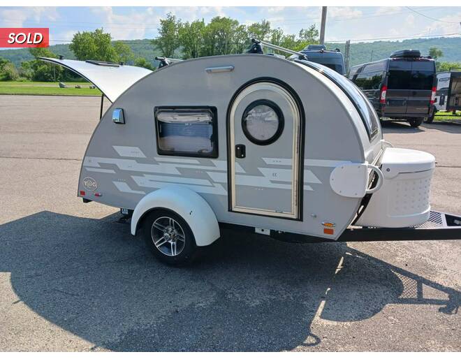 2020 nuCamp TAG TAG Travel Trailer at Hartleys Auto and RV Center STOCK# CC000039 Photo 15