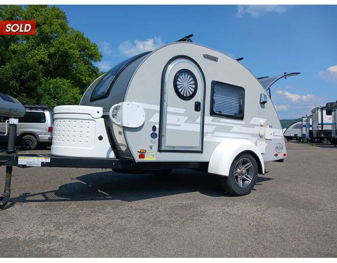 2020 nuCamp TAG TAG Travel Trailer at Hartleys Auto and RV Center STOCK# CC000039 Photo 19