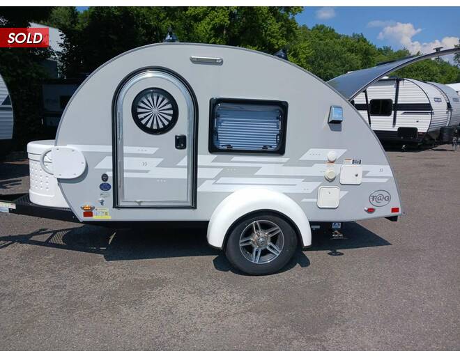 2020 nuCamp TAG TAG Travel Trailer at Hartleys Auto and RV Center STOCK# CC000039 Photo 21