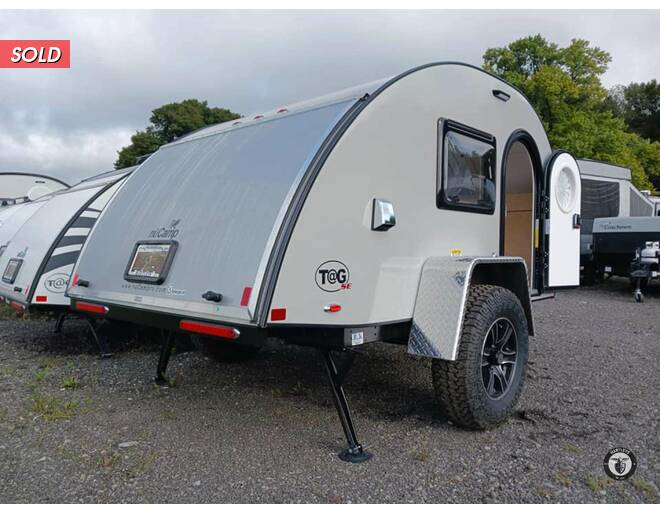 2024 nuCamp TAG TAG XL SE Travel Trailer at Hartleys Auto and RV Center STOCK# 005805RT11 Photo 3