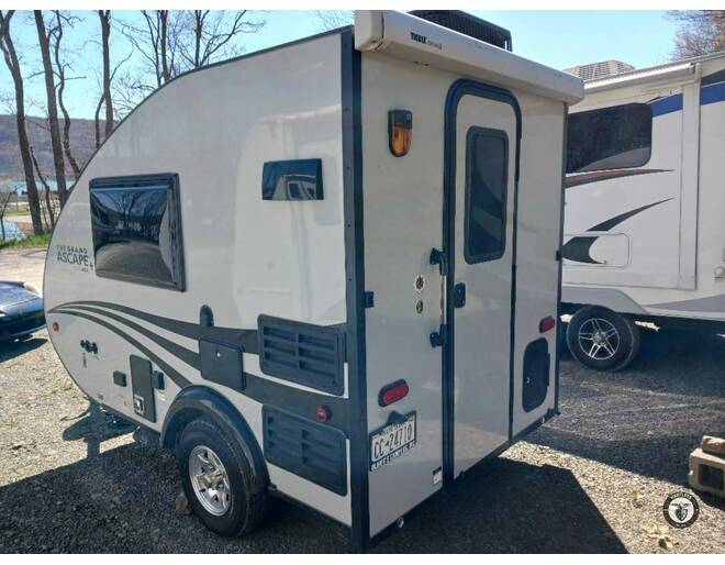 2023 Aliner Grand Ascape PLUS Travel Trailer at Hartleys Auto and RV Center STOCK# CC007992 Photo 16